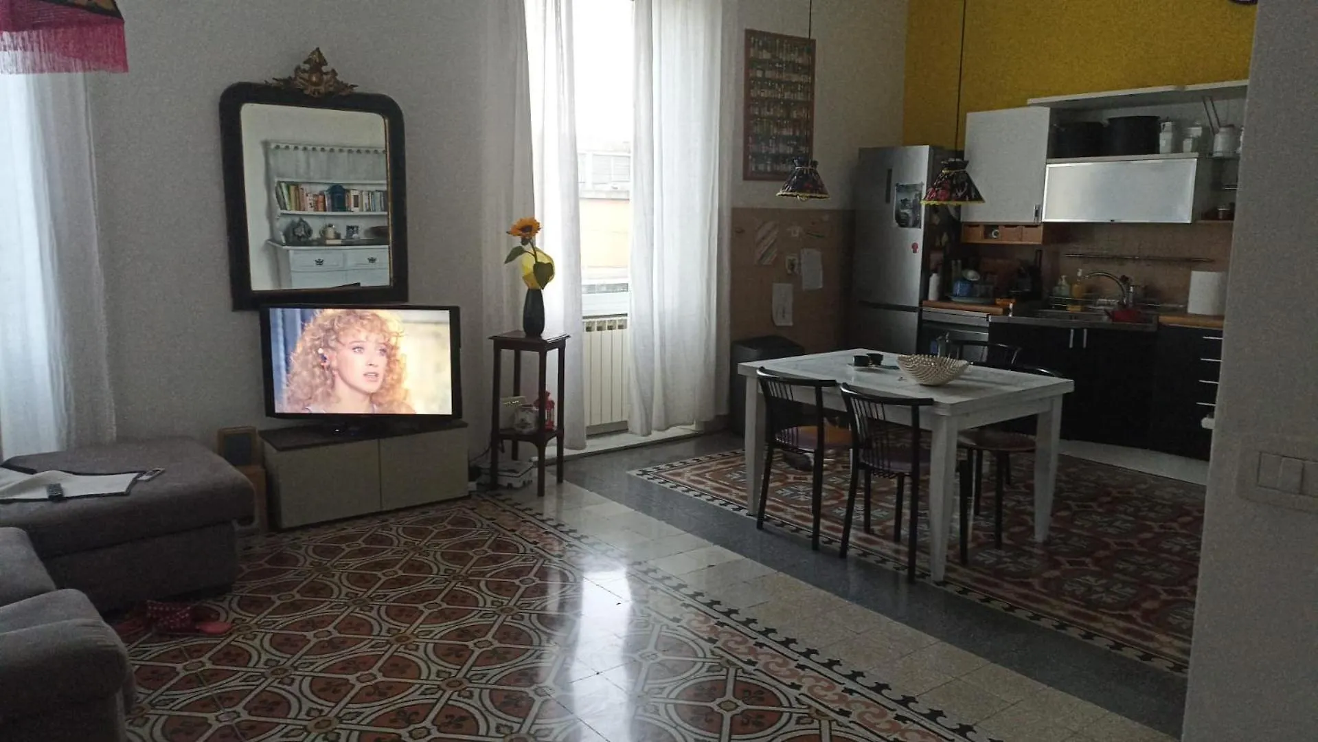 Homestay Stanza In Una Romantica Casa Romana